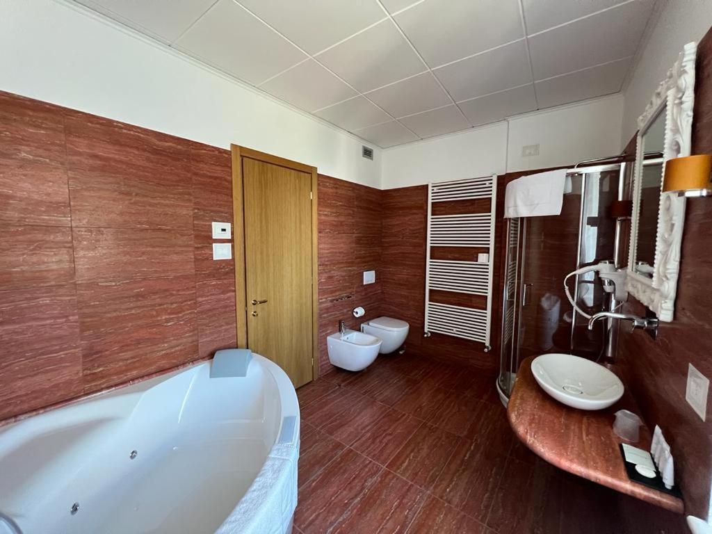 Готель Domus Stella Maris - Casa Per Ferie Анкона Екстер'єр фото